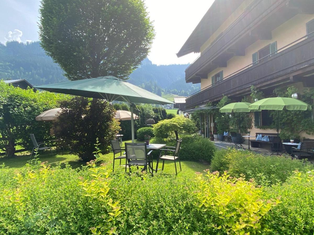 Hotel Edelweiss Kitzbuehel Exterior foto