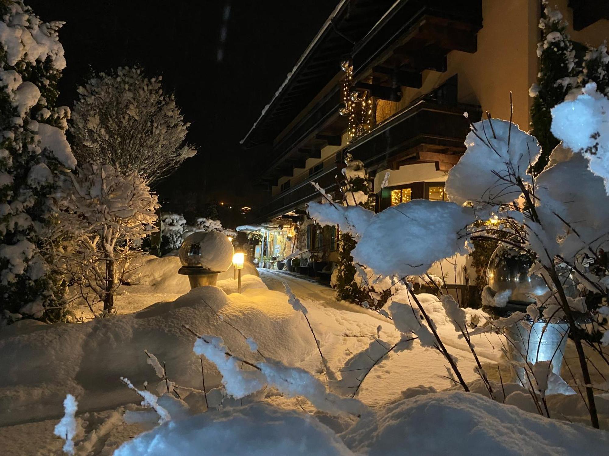 Hotel Edelweiss Kitzbuehel Exterior foto